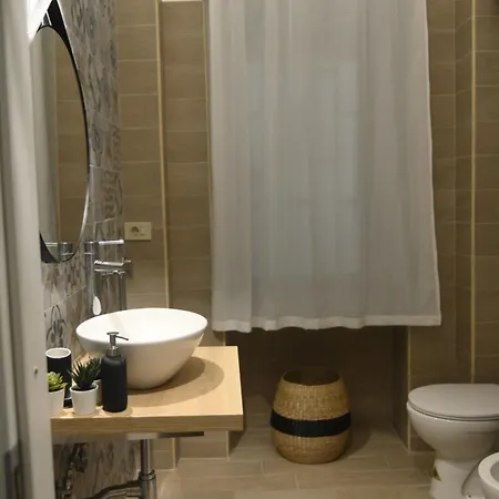 Cozy Grey Nyaraló *